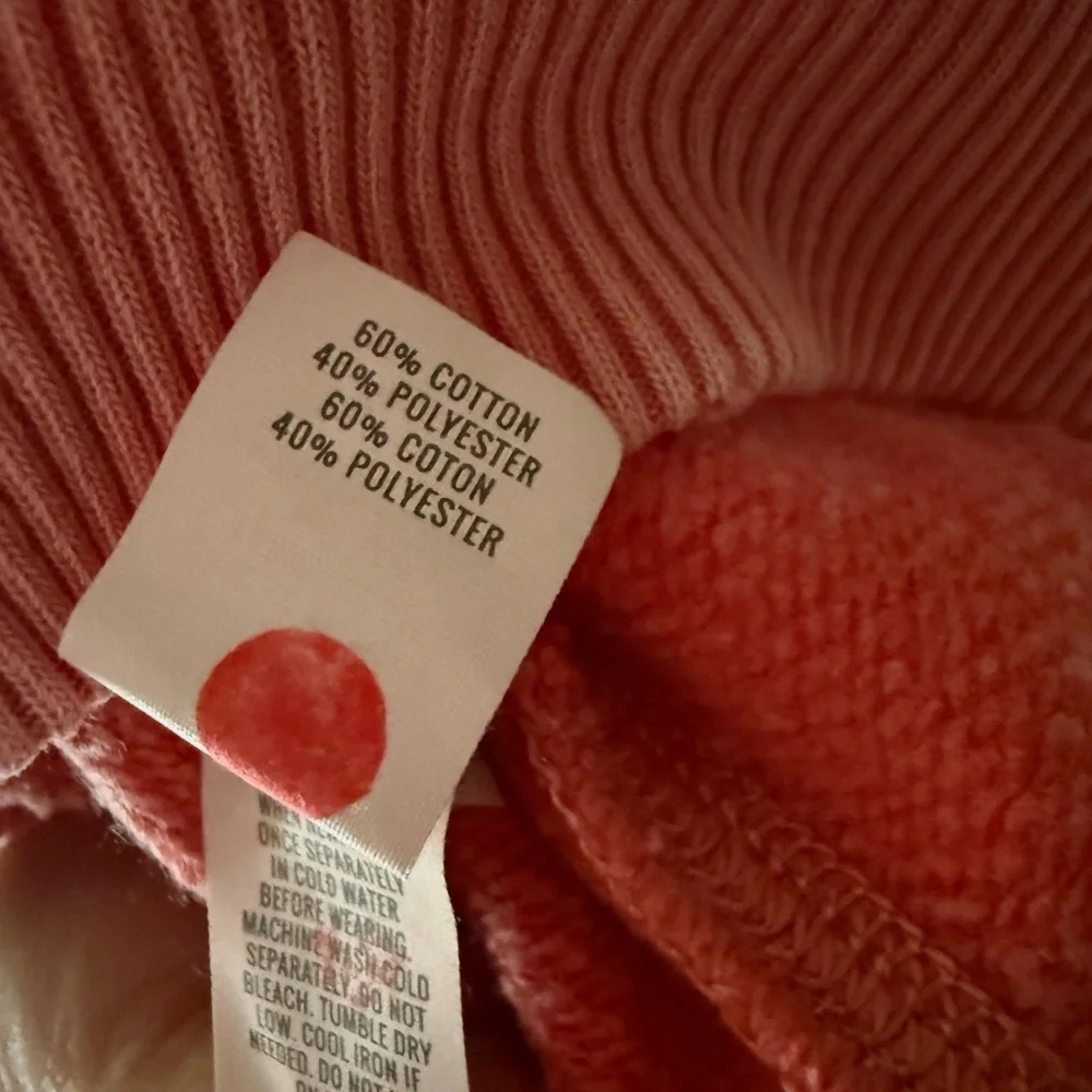 Aerie Women’s Coral vintage crewneck sweatshirt. Size S